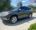 Сірий Тойота Хайлендер, об'ємом двигуна 3.46 л та пробігом 210 тис. км за 17900 $, фото 9 на Automoto.ua
