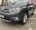 Серый Тойота Хайлендер, объемом двигателя 3.46 л и пробегом 240 тыс. км за 17500 $, фото 1 на Automoto.ua