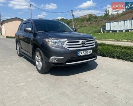 Сірий Тойота Хайлендер, об'ємом двигуна 3.46 л та пробігом 210 тис. км за 17900 $, фото 2 на Automoto.ua