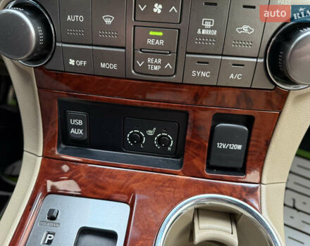 Серый Тойота Хайлендер, объемом двигателя 3.5 л и пробегом 240 тыс. км за 15800 $, фото 20 на Automoto.ua