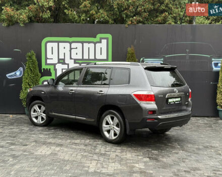 Серый Тойота Хайлендер, объемом двигателя 3.5 л и пробегом 240 тыс. км за 15800 $, фото 49 на Automoto.ua