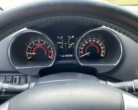 Серый Тойота Хайлендер, объемом двигателя 3.5 л и пробегом 284 тыс. км за 14900 $, фото 8 на Automoto.ua