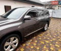 Серый Тойота Хайлендер, объемом двигателя 3.5 л и пробегом 180 тыс. км за 20500 $, фото 3 на Automoto.ua