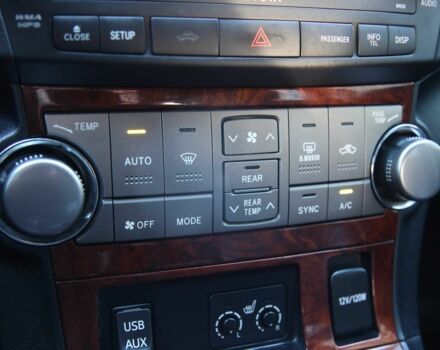 Серый Тойота Хайлендер, объемом двигателя 3.5 л и пробегом 134 тыс. км за 18900 $, фото 17 на Automoto.ua