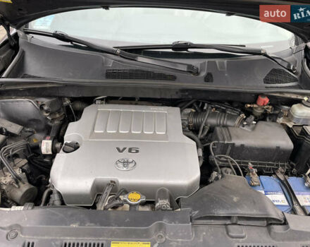 Сірий Тойота Хайлендер, об'ємом двигуна 3.46 л та пробігом 305 тис. км за 14390 $, фото 18 на Automoto.ua