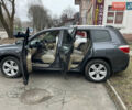 Сірий Тойота Хайлендер, об'ємом двигуна 3.46 л та пробігом 305 тис. км за 14390 $, фото 4 на Automoto.ua