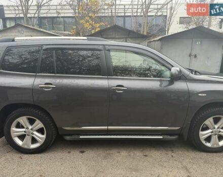Серый Тойота Хайлендер, объемом двигателя 3.46 л и пробегом 180 тыс. км за 17600 $, фото 4 на Automoto.ua