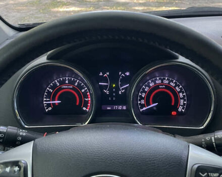 Серый Тойота Хайлендер, объемом двигателя 3.46 л и пробегом 171 тыс. км за 19300 $, фото 6 на Automoto.ua