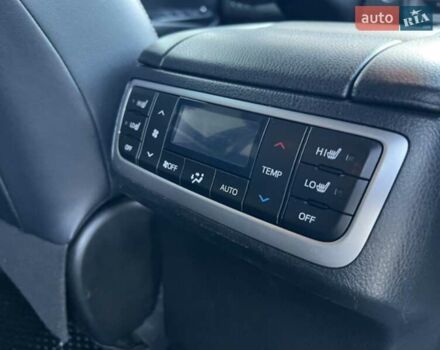 Серый Тойота Хайлендер, объемом двигателя 2.7 л и пробегом 172 тыс. км за 22200 $, фото 18 на Automoto.ua