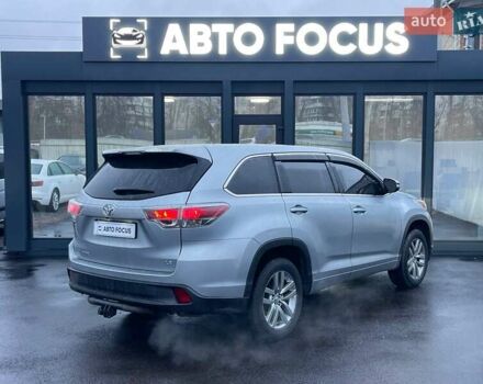 Серый Тойота Хайлендер, объемом двигателя 2.67 л и пробегом 160 тыс. км за 15990 $, фото 4 на Automoto.ua