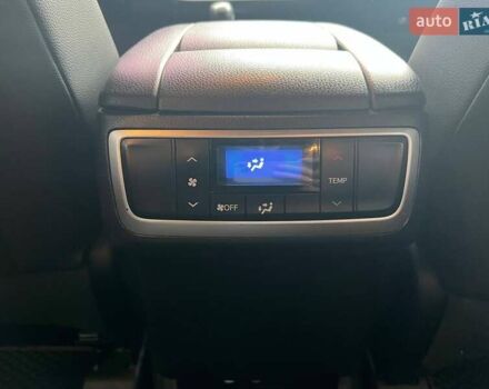 Серый Тойота Хайлендер, объемом двигателя 2.67 л и пробегом 169 тыс. км за 16690 $, фото 21 на Automoto.ua