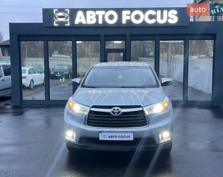 Серый Тойота Хайлендер, объемом двигателя 2.67 л и пробегом 160 тыс. км за 15990 $, фото 2 на Automoto.ua