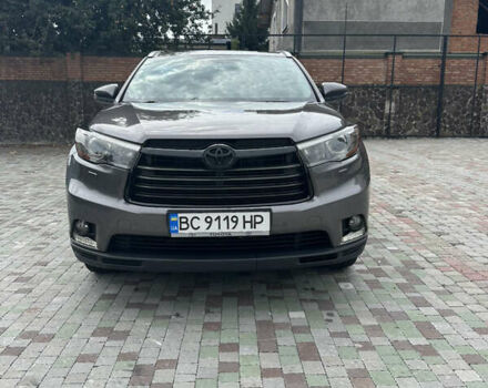 Сірий Тойота Хайлендер, об'ємом двигуна 3.46 л та пробігом 148 тис. км за 25000 $, фото 1 на Automoto.ua