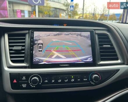 Серый Тойота Хайлендер, объемом двигателя 2.67 л и пробегом 169 тыс. км за 16690 $, фото 20 на Automoto.ua