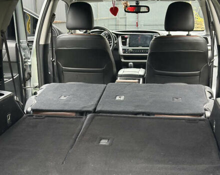 Сірий Тойота Хайлендер, об'ємом двигуна 2.67 л та пробігом 159 тис. км за 21500 $, фото 3 на Automoto.ua