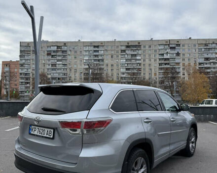 Сірий Тойота Хайлендер, об'ємом двигуна 2.67 л та пробігом 300 тис. км за 18500 $, фото 9 на Automoto.ua