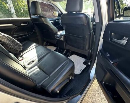 Серый Тойота Хайлендер, объемом двигателя 3.55 л и пробегом 173 тыс. км за 24000 $, фото 11 на Automoto.ua