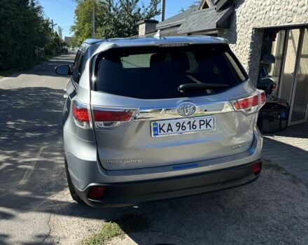 Серый Тойота Хайлендер, объемом двигателя 3.5 л и пробегом 173 тыс. км за 21900 $, фото 4 на Automoto.ua