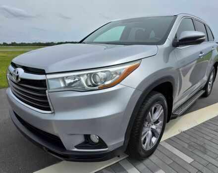 Серый Тойота Хайлендер, объемом двигателя 3.5 л и пробегом 80 тыс. км за 7100 $, фото 2 на Automoto.ua