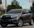 Серый Тойота Хайлендер, объемом двигателя 3.5 л и пробегом 132 тыс. км за 23200 $, фото 2 на Automoto.ua