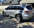 Серый Тойота Хайлендер, объемом двигателя 3.55 л и пробегом 173 тыс. км за 24000 $, фото 2 на Automoto.ua