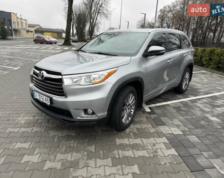 Сірий Тойота Хайлендер, об'ємом двигуна 2.67 л та пробігом 227 тис. км за 23400 $, фото 1 на Automoto.ua