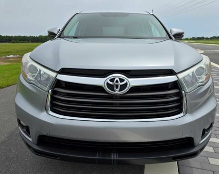 Серый Тойота Хайлендер, объемом двигателя 3.5 л и пробегом 80 тыс. км за 7100 $, фото 1 на Automoto.ua