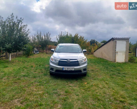 Тойота Хайлендер 2016 в Киеве на Automoto.ua Серый Тойота Хайлендер, объемом двигателя 3.46 л и пробегом 150 тыс. км за 20500 $, фото 1 на Automoto.ua