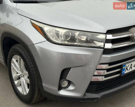 Сірий Тойота Хайлендер, об'ємом двигуна 2.67 л та пробігом 157 тис. км за 25700 $, фото 36 на Automoto.ua
