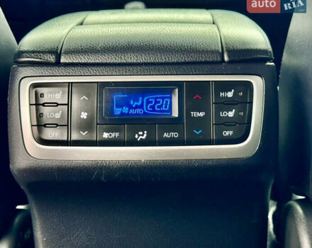 Тойота Хайлендер 2016 в Киеве на Automoto.ua Серый Тойота Хайлендер, объемом двигателя 3.46 л и пробегом 181 тыс. км за 28000 $, фото 44 на Automoto.ua