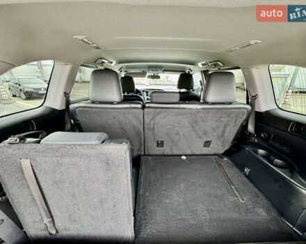 Тойота Хайлендер 2016 в Киеве на Automoto.ua Серый Тойота Хайлендер, объемом двигателя 3.46 л и пробегом 181 тыс. км за 28000 $, фото 36 на Automoto.ua