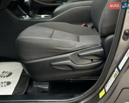 Сірий Тойота Хайлендер, об'ємом двигуна 2.7 л та пробігом 170 тис. км за 19500 $, фото 26 на Automoto.ua