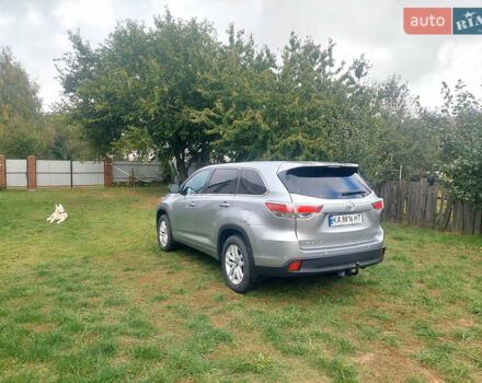 Тойота Хайлендер 2016 в Киеве на Automoto.ua Серый Тойота Хайлендер, объемом двигателя 3.46 л и пробегом 150 тыс. км за 20500 $, фото 5 на Automoto.ua