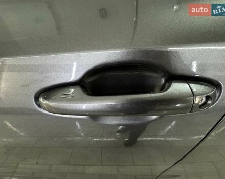 Серый Тойота Хайлендер, объемом двигателя 3.46 л и пробегом 237 тыс. км за 22500 $, фото 8 на Automoto.ua