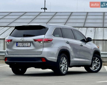 Тойота Хайлендер 2016 в Киеве на Automoto.ua Серый Тойота Хайлендер, объемом двигателя 3.46 л и пробегом 181 тыс. км за 28000 $, фото 15 на Automoto.ua