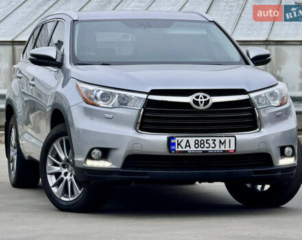 Тойота Хайлендер 2016 в Киеве на Automoto.ua Серый Тойота Хайлендер, объемом двигателя 3.46 л и пробегом 181 тыс. км за 28000 $, фото 3 на Automoto.ua