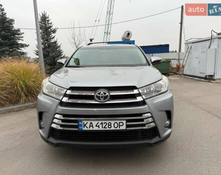 Сірий Тойота Хайлендер, об'ємом двигуна 2.67 л та пробігом 157 тис. км за 25700 $, фото 46 на Automoto.ua