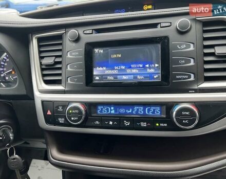 Серый Тойота Хайлендер, объемом двигателя 2.67 л и пробегом 105 тыс. км за 23581 $, фото 28 на Automoto.ua