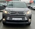 Серый Тойота Хайлендер, объемом двигателя 2.67 л и пробегом 105 тыс. км за 23581 $, фото 1 на Automoto.ua