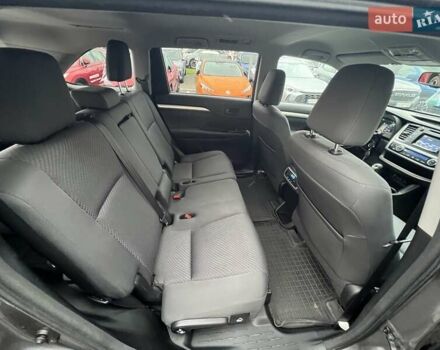 Серый Тойота Хайлендер, объемом двигателя 2.67 л и пробегом 105 тыс. км за 23581 $, фото 19 на Automoto.ua