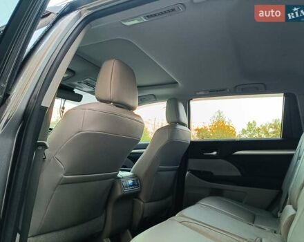 Серый Тойота Хайлендер, объемом двигателя 3.46 л и пробегом 117 тыс. км за 29500 $, фото 36 на Automoto.ua
