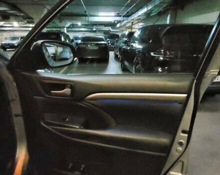 Сірий Тойота Хайлендер, об'ємом двигуна 3.46 л та пробігом 62 тис. км за 33000 $, фото 30 на Automoto.ua