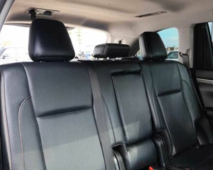 Серый Тойота Хайлендер, объемом двигателя 3.5 л и пробегом 64 тыс. км за 19000 $, фото 9 на Automoto.ua