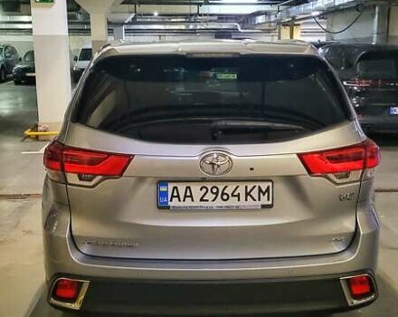 Сірий Тойота Хайлендер, об'ємом двигуна 3.46 л та пробігом 62 тис. км за 33000 $, фото 6 на Automoto.ua