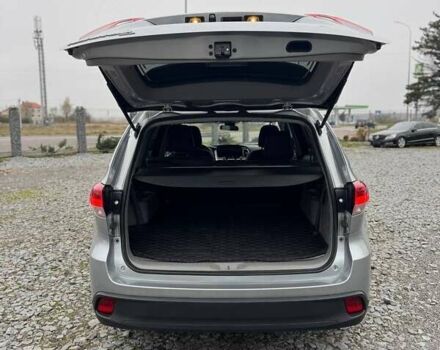 Сірий Тойота Хайлендер, об'ємом двигуна 2.67 л та пробігом 121 тис. км за 26000 $, фото 18 на Automoto.ua