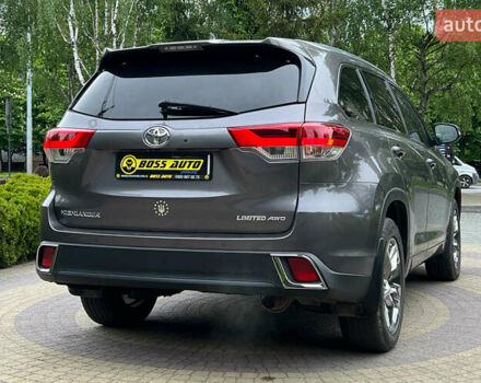 Сірий Тойота Хайлендер, об'ємом двигуна 3.5 л та пробігом 77 тис. км за 28300 $, фото 6 на Automoto.ua