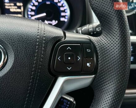 Серый Тойота Хайлендер, объемом двигателя 2.67 л и пробегом 174 тыс. км за 25990 $, фото 23 на Automoto.ua