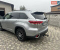 Сірий Тойота Хайлендер, об'ємом двигуна 3.46 л та пробігом 181 тис. км за 29999 $, фото 3 на Automoto.ua