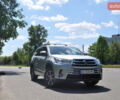 Сірий Тойота Хайлендер, об'ємом двигуна 3.5 л та пробігом 134 тис. км за 25888 $, фото 1 на Automoto.ua