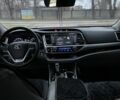 Сірий Тойота Хайлендер, об'ємом двигуна 3.5 л та пробігом 110 тис. км за 28000 $, фото 12 на Automoto.ua